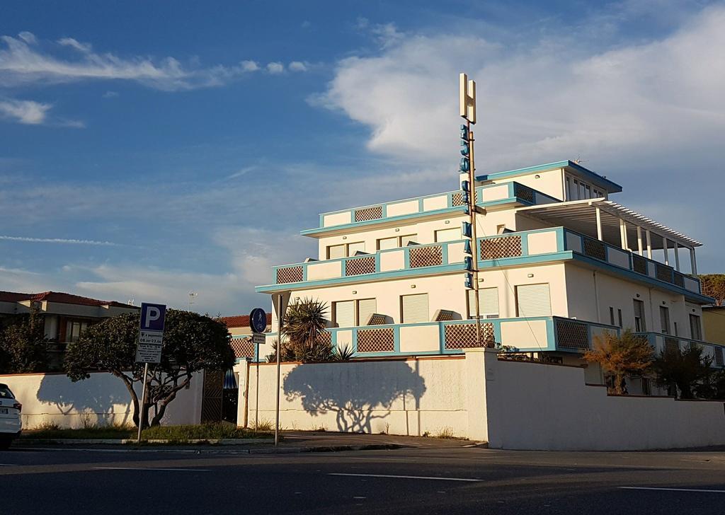 Hotel Eco Del Mare Marina di Massa Dış mekan fotoğraf