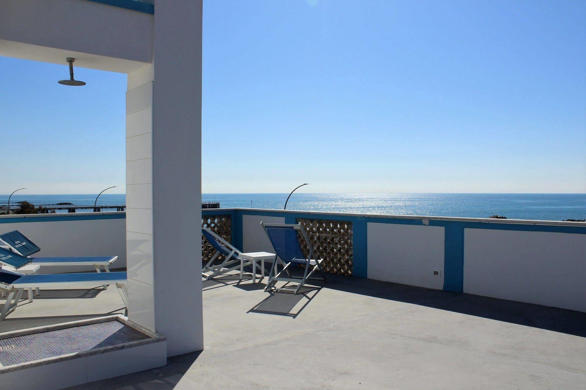 Hotel Eco Del Mare Marina di Massa Dış mekan fotoğraf