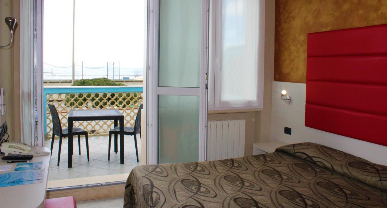 Hotel Eco Del Mare Marina di Massa Dış mekan fotoğraf